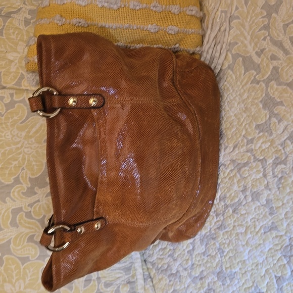 B Makowsky leather purse 👛 - Picture 2 of 10